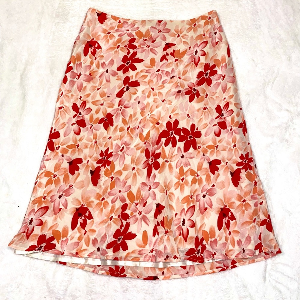 Ann Taylor loft floral skirt